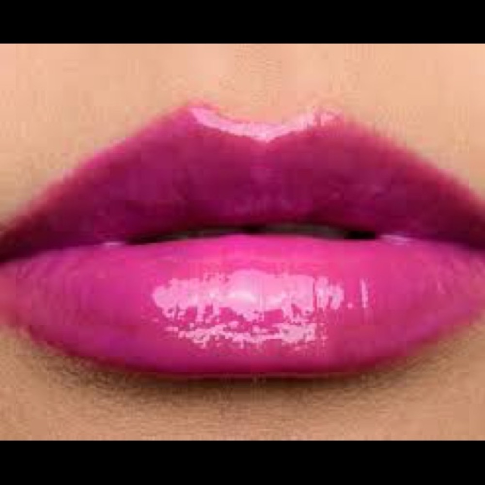 Two Mac lipgloss  heroine and bright side